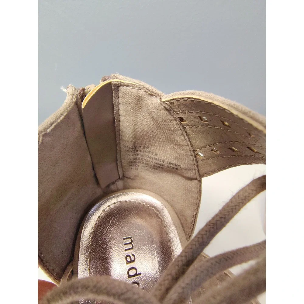 Madden Girl‎ RALLY Taupe Faux Suede Lace Up Cork Wedge Sandals Women 7.5 M